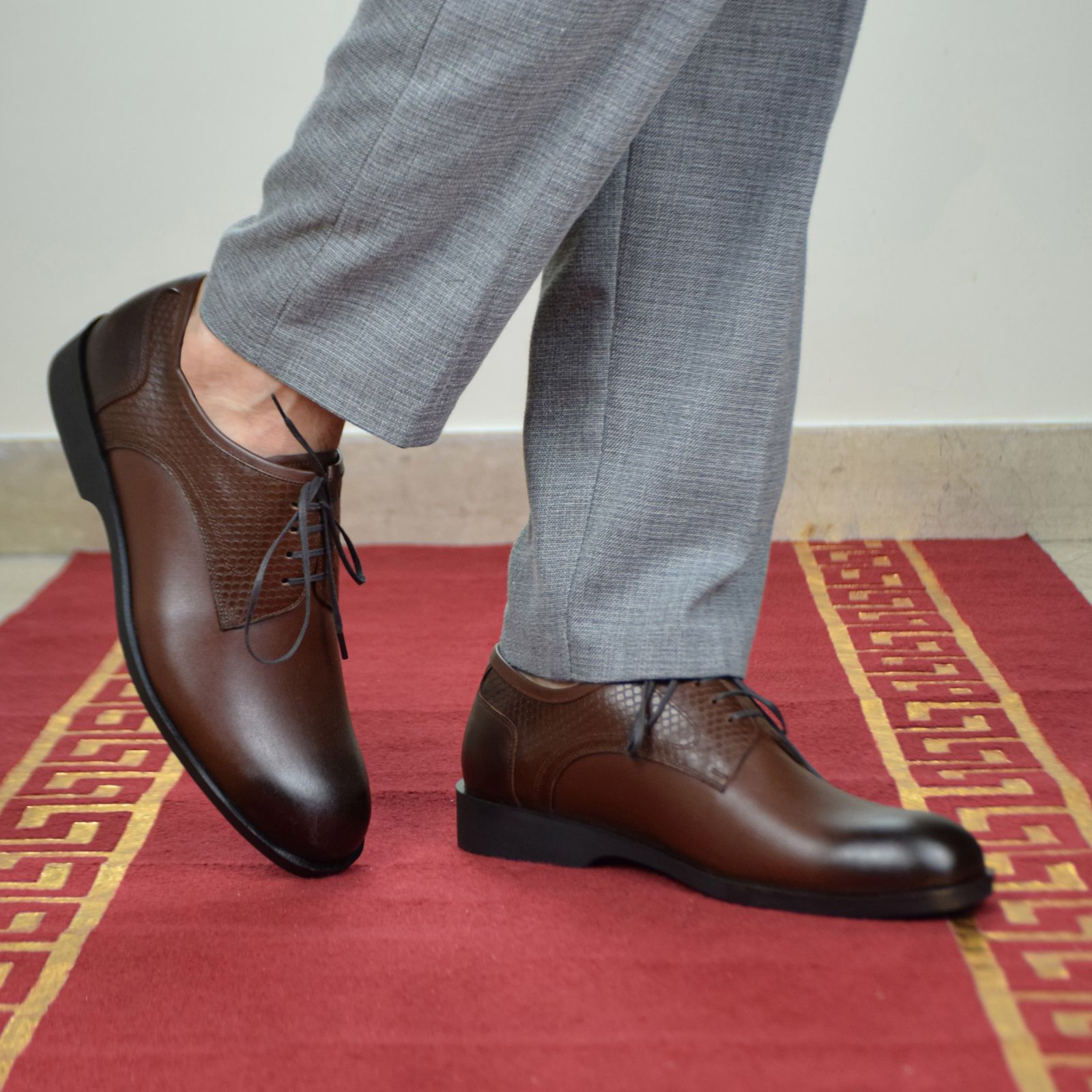 کفش مردانه کرمانی مدل چرم طبیعی دستدوز طبی کد 1075 رنگ قهوه ای -  - 8