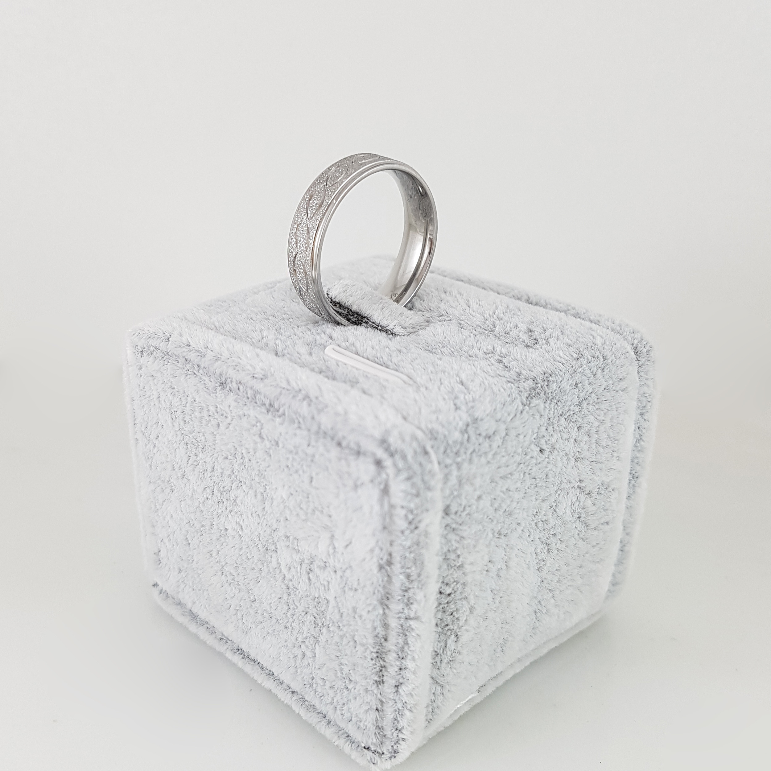 انگشتر ژوپینگ مدل 1532 انگشتر ژوپینگ مدل 1532