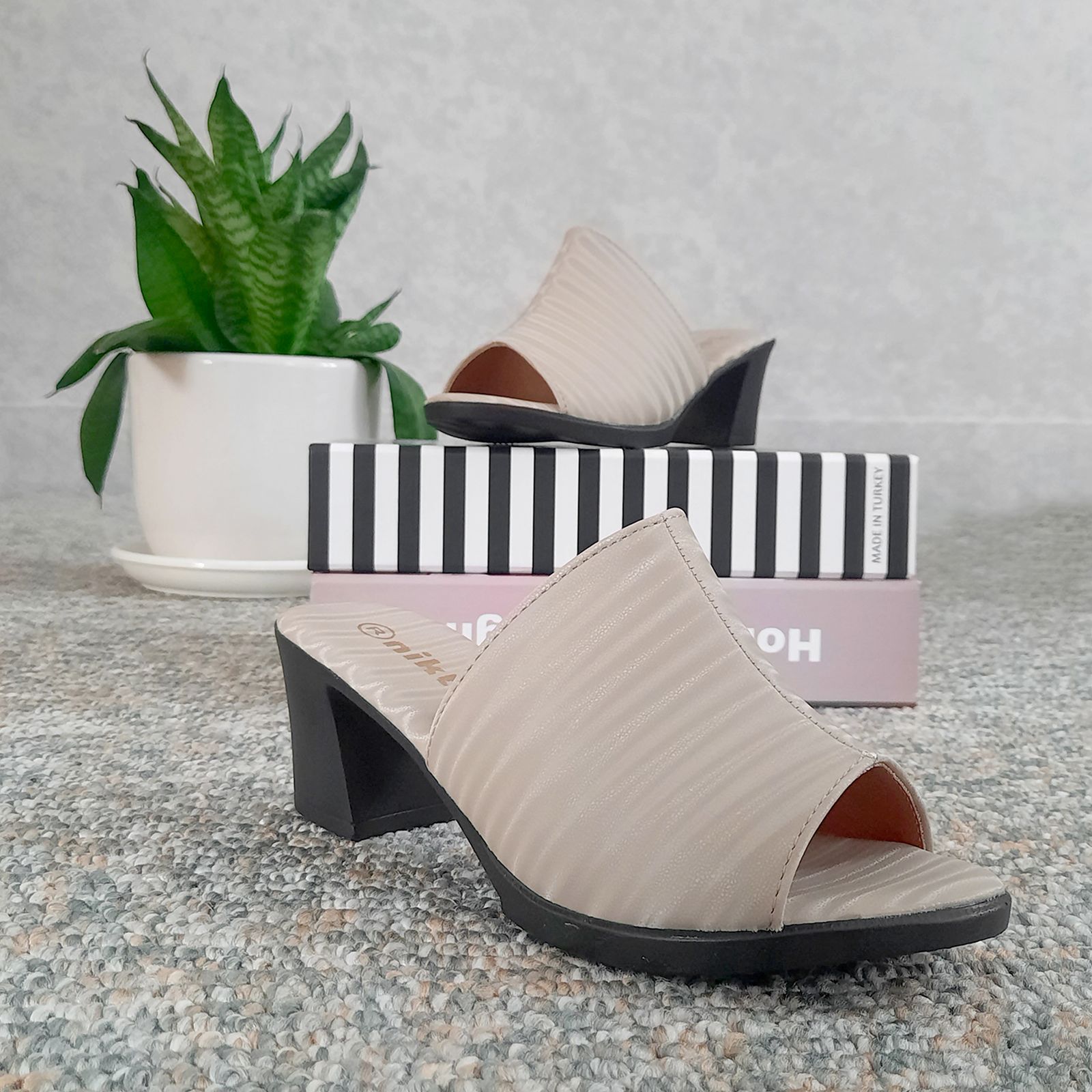 صندل زنانه نیکتا مدل BK.WH.2334 -  - 46