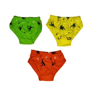 شورت پسرانه مدل مرد عنکبوتی 00023 مجموعه 3 عددی