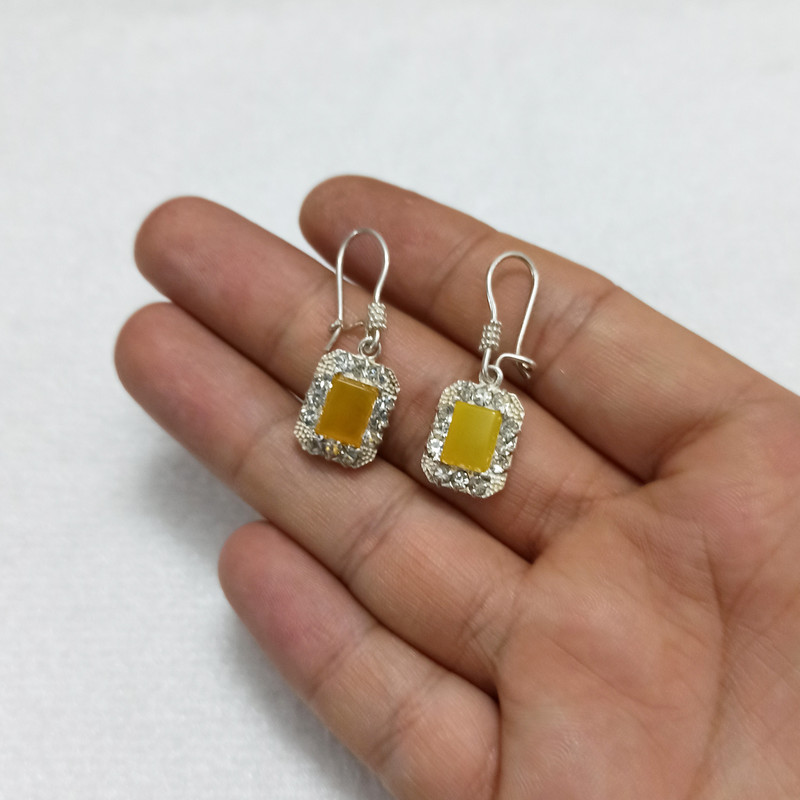 گوشواره نقره زنانه سلین کالا مدل شرف الشمس کد ce-9 گوشواره نقره زنانه سلین کالا مدل شرف الشمس کد ce-9