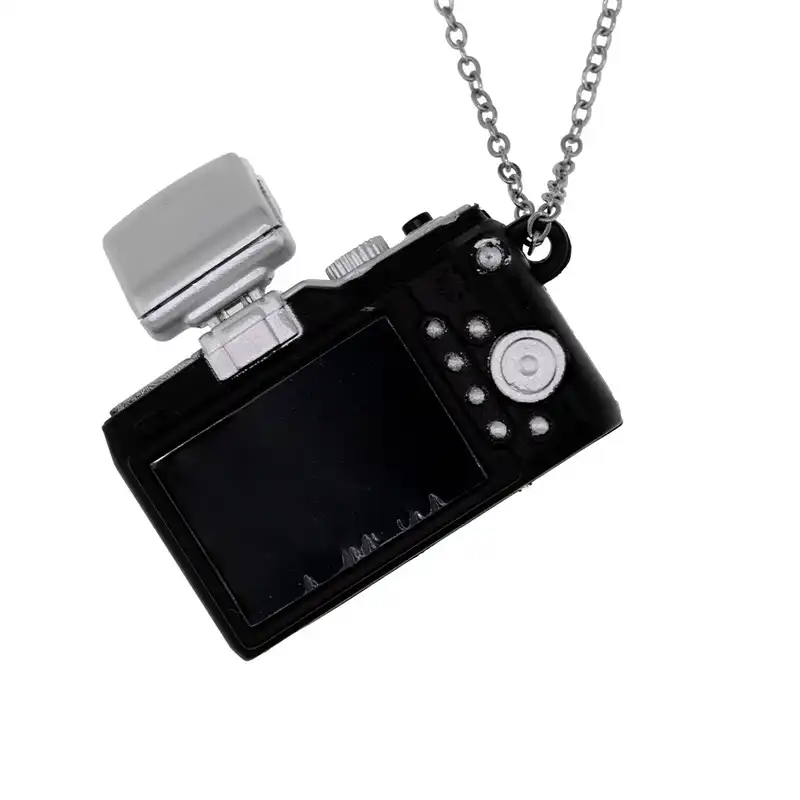 گردنبند برانت طرح دوربین عکاسی فلاش دار