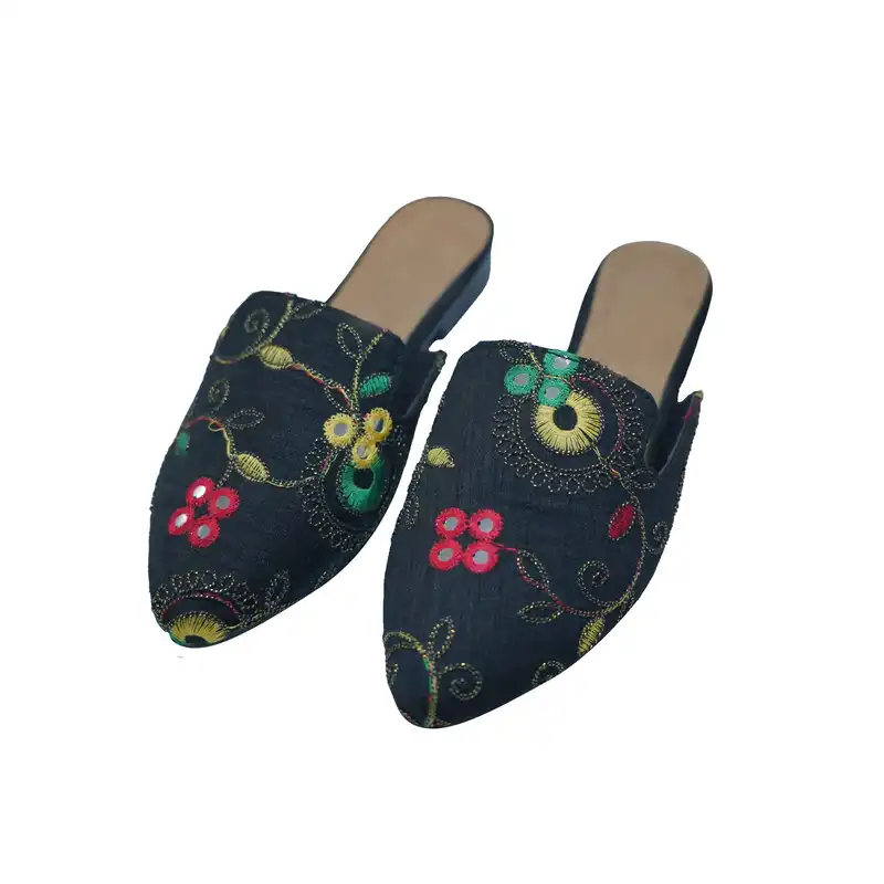 صندل زنانه مدل قو رنگ مشکی