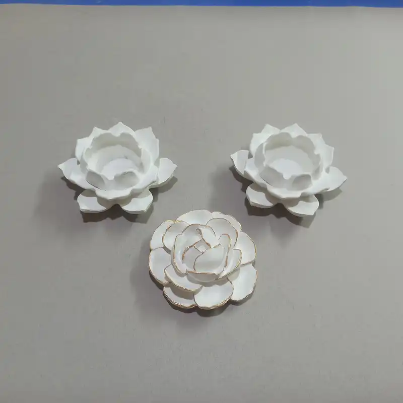 جاشمعی مدل گل مرداب مجموعه 3 عددی