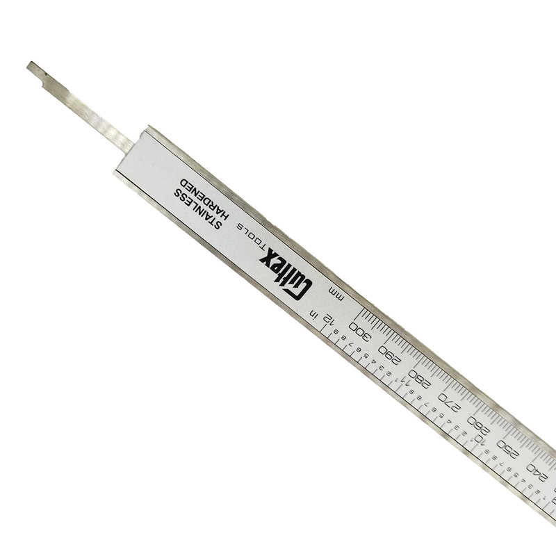کولیس دیجیتال کاتکس کد L300 گستره 300-0 میلی متر