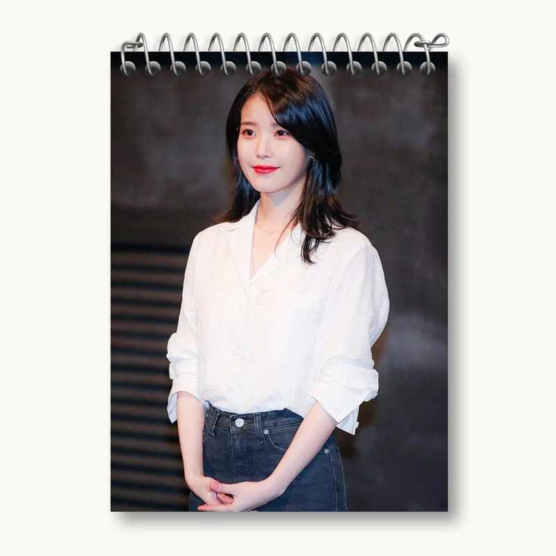 دفتر یادداشت 50 برگ خندالو مدل آیو IU کد 19771