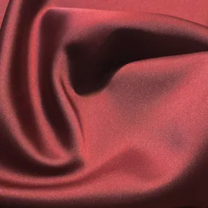 پارچه پرده عرض ۳ متر مدل ساتن رنگ زرشکی