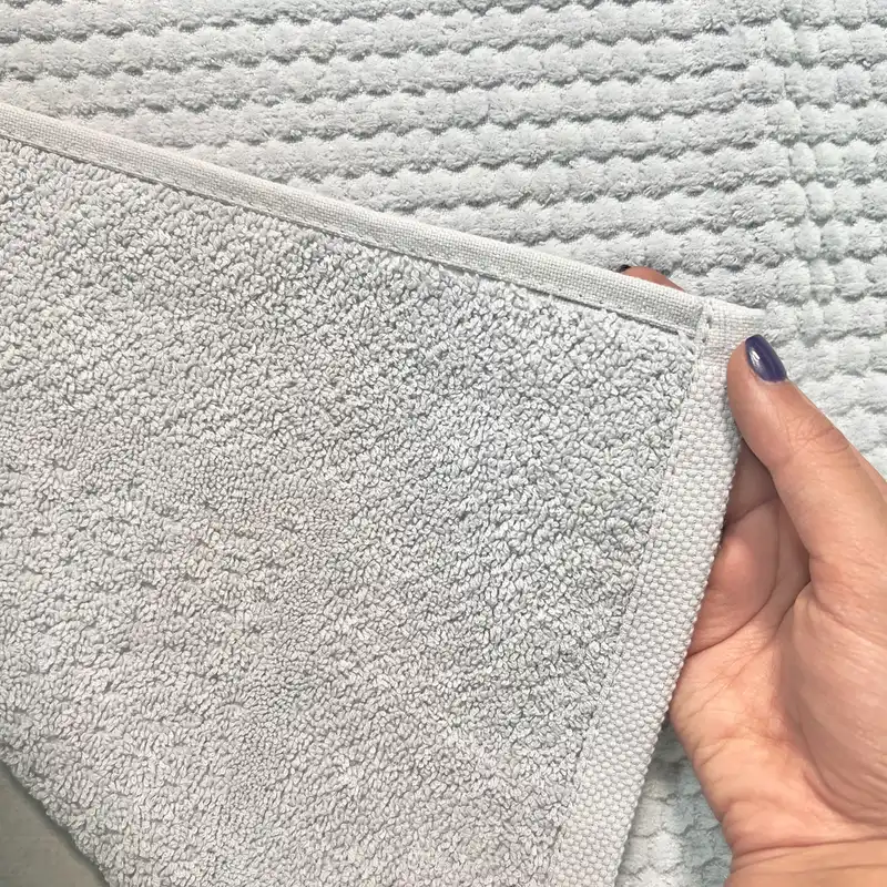 سرویس حوله پالتویی 11 تکه مدل عروس و داماد طرح میکرو کد 61914