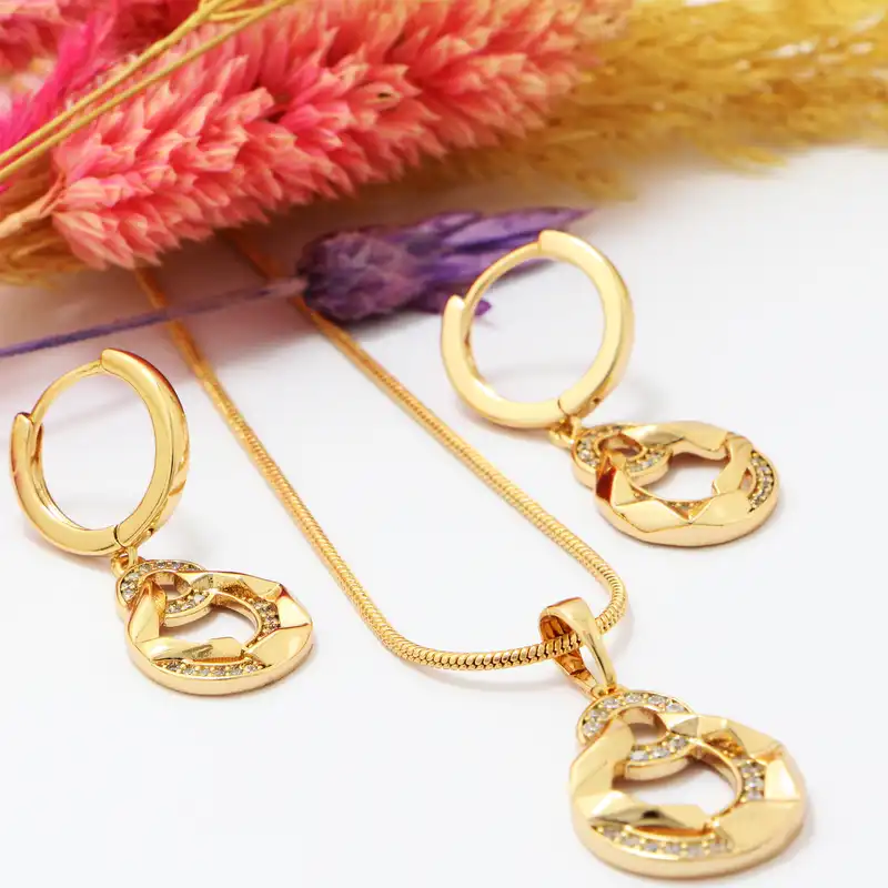 نیم ست زنانه ژوپینگ مدل حلقه ای نگین دار کد XP155