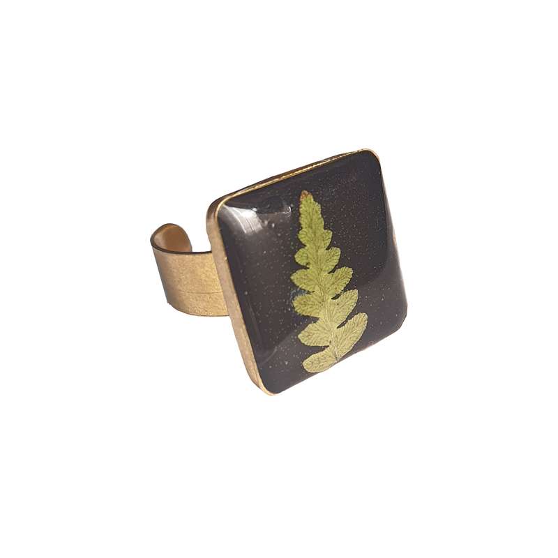 انگشتر زنانه مدل برگ جاویدان سرخس