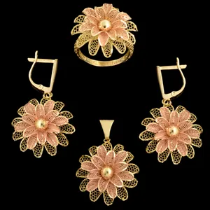 نیم ست طلا 18 عیار زنانه طلای مستجابی مدل گل داوودی کد 67150