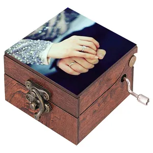 جعبه موزیکال مدل عاشقانه کد N103