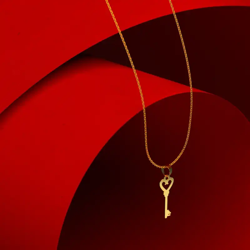 گردنبند طلا 18 عیار زنانه مدوپد مدل کلید کد D3-1-1122