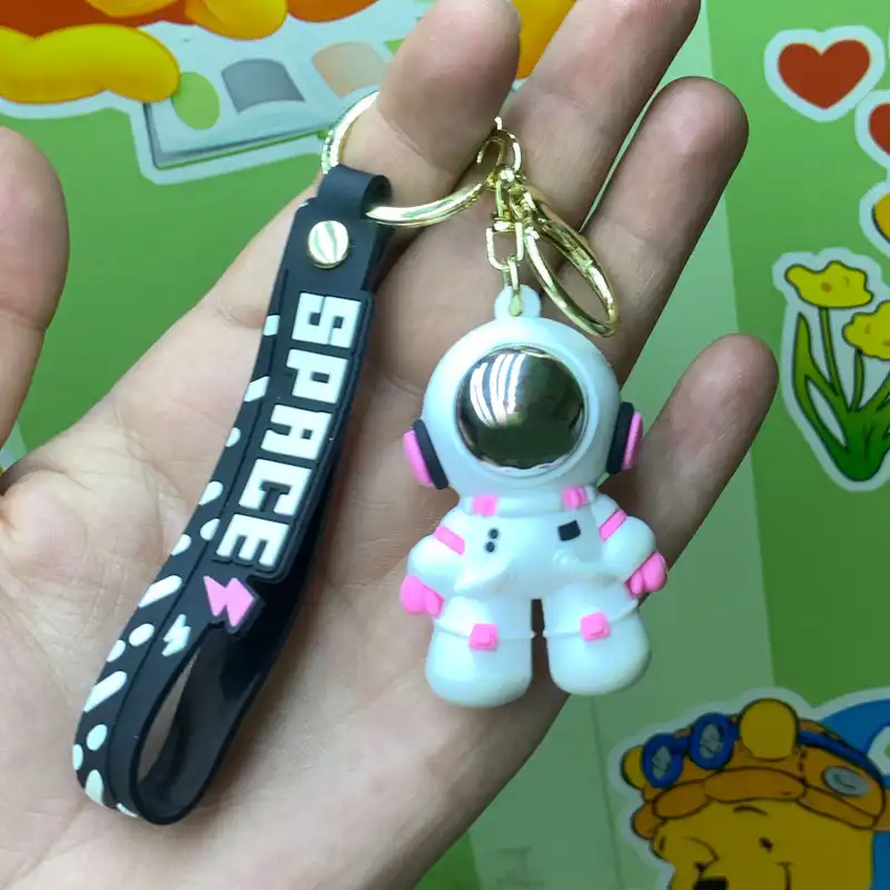 جاکلیدی مدل سیلیکونی طرح فضانورد فسقلی