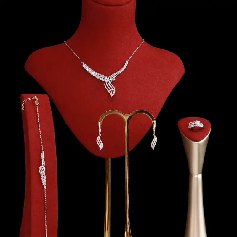 سرویس نقره زنانه جی تی ای مدل زنجیری