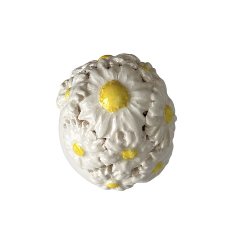 تخم مرغ تزیینی مدل بابونه برجسته