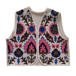 جلیقه رسمی زنانه مدل سوزندوزی کد ۷۰