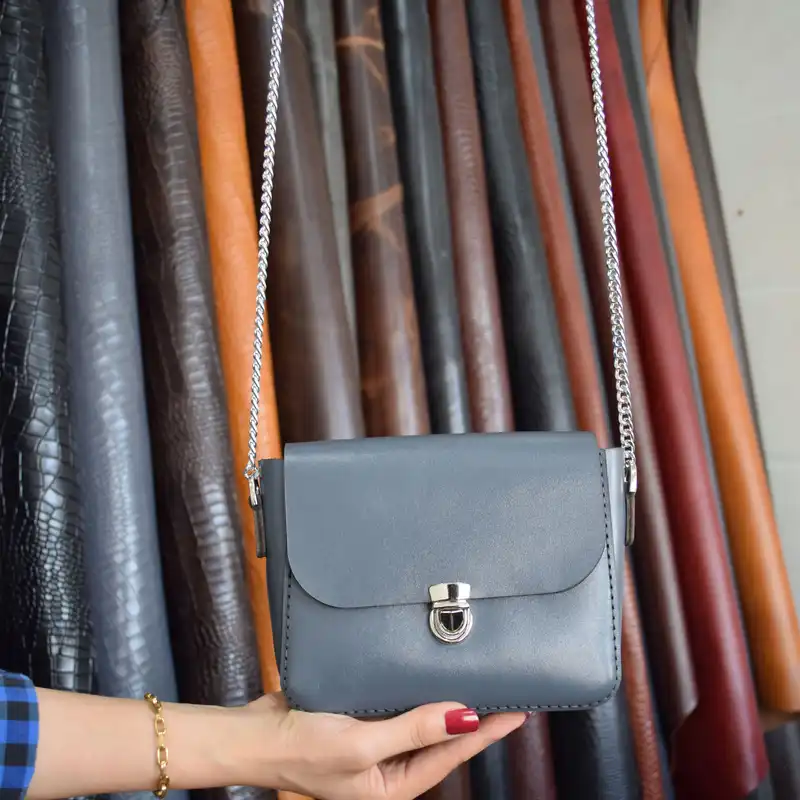 کیف دوشی چرمی مدل مروارید