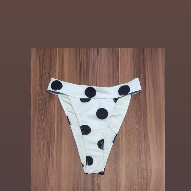 مایو زنانه ناستیگال مدل NA9