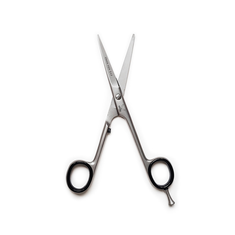 قیچی آرایشگاهی کرتزر مدل 557115 قیچی آرایشگاهی کرتزر مدل 557115