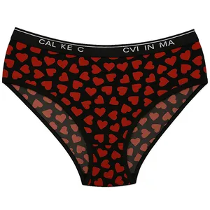 شورت زنانه ماییلدا طرح قلب قلبی کد 5556