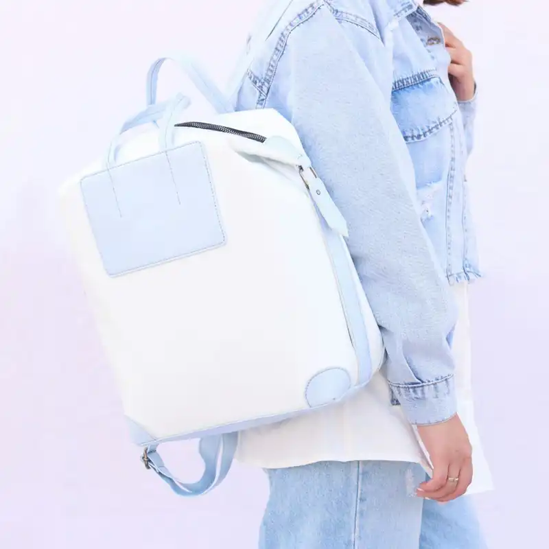 کوله پشتی زنانه مدل بارانام