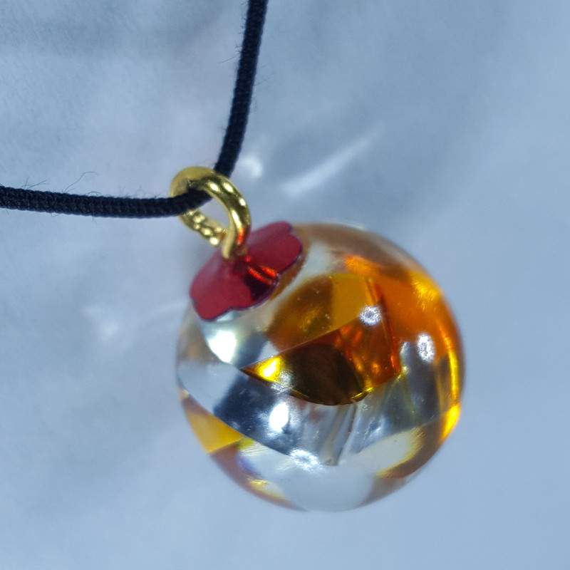 گردنبند دخترانه مدل توپی نخ کد 03 گردنبند دخترانه مدل توپی نخ کد 03