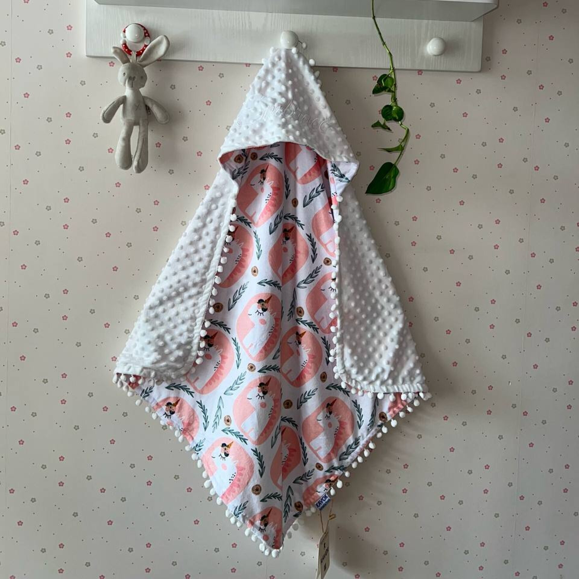 پتو کودک مدل لاما کمان سایز 75x75 سانتی متر