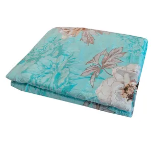 پتو مسافرتی کد 01 سایز 150x200 سانتی متر