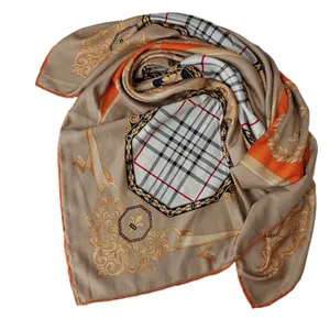 روسری زنانه مدل کوئین