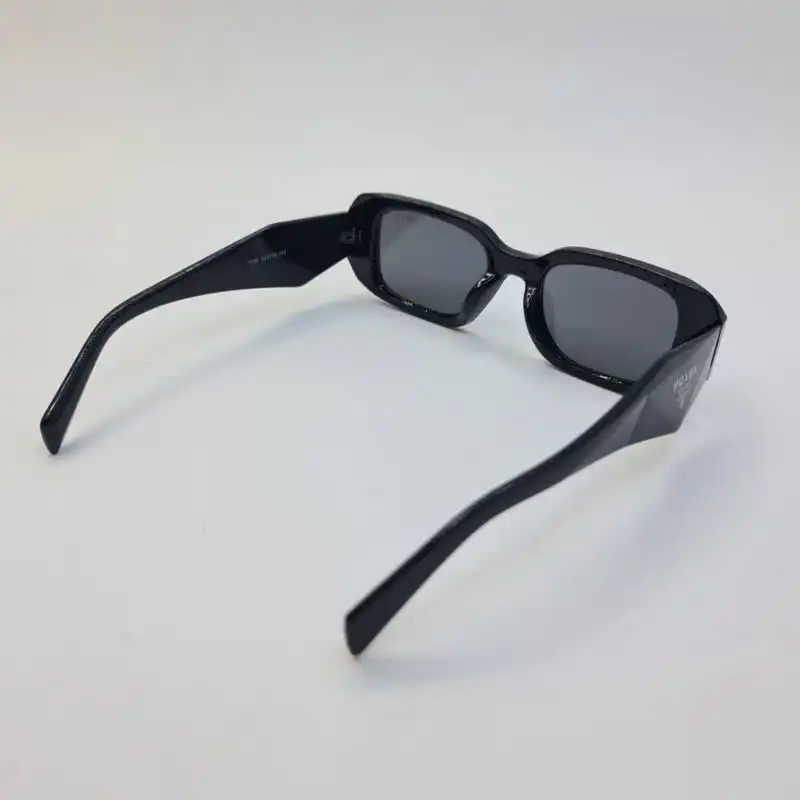 عینک آفتابی پرادا مدل 1009 - ARM-s