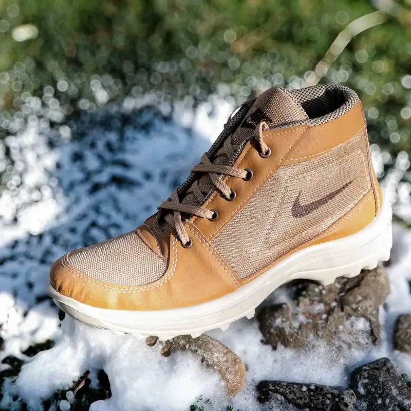 کفش طبیعت گردی مردانه مدل کار