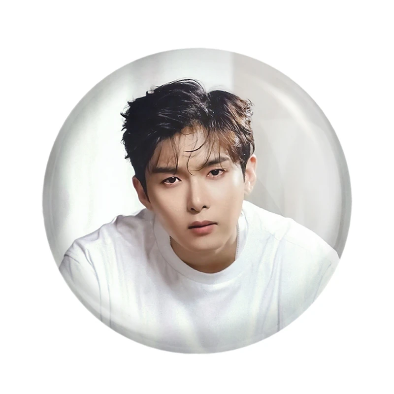 مگنت خندالو مدل ریووک گروه سوپر جونیور Super Junior کد 21410