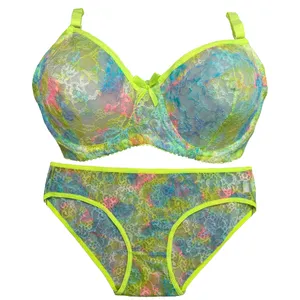 ست شورت و سوتین زنانه مدل گیپور فنردار آبرنگی