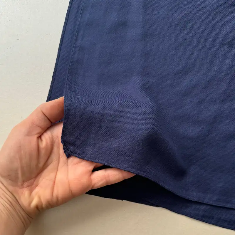 روسری زنانه مدل نخی ساده قواره 70 چهار فصل کد 35