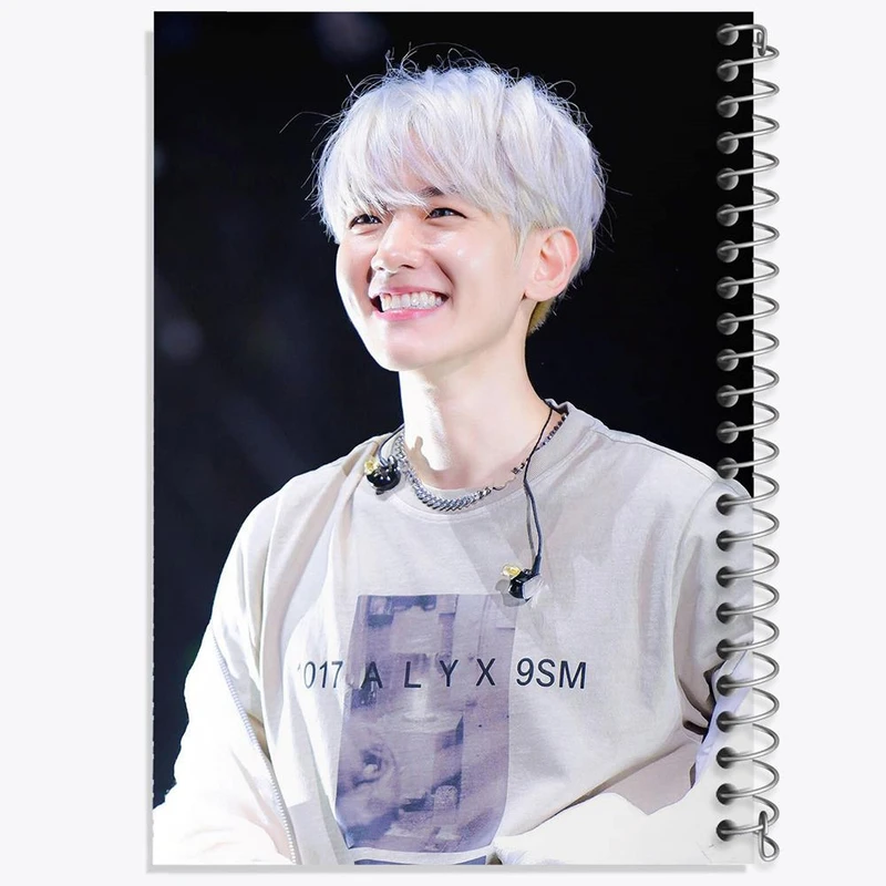 دفتر نت موسیقی 50 برگ خندالو مدل بکهیون گروه اکسو EXO کد 13622