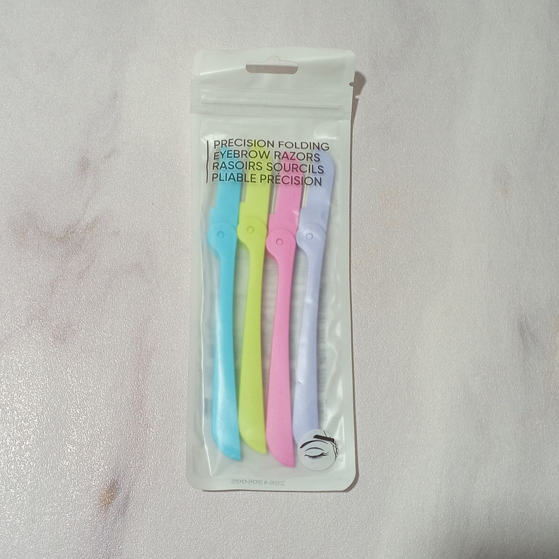 تیغ ابرو مینیسو مدل Precision Folding مجموعه 4 عددی تیغ ابرو مینیسو مدل Precision Folding مجموعه 4 عددی