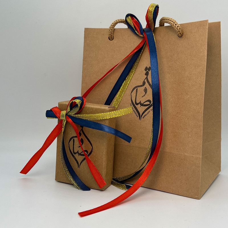 آویز گردنبند طلا 18 عیار زنانه گالری صادقی طرح پروانه