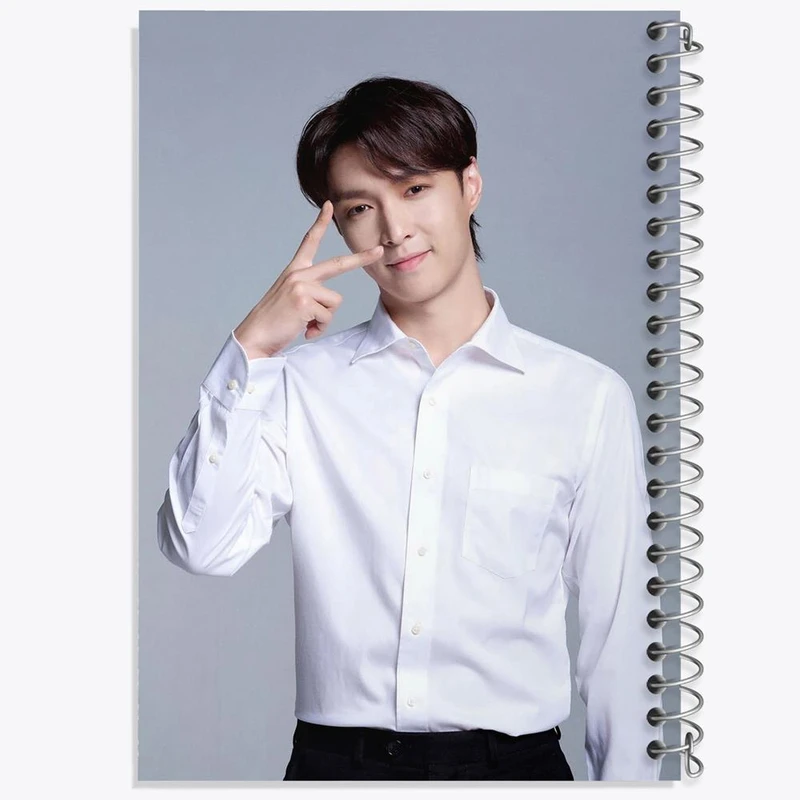 دفتر مشق 50 برگ خندالو مدل لی گروه اکسو EXO کد 16796