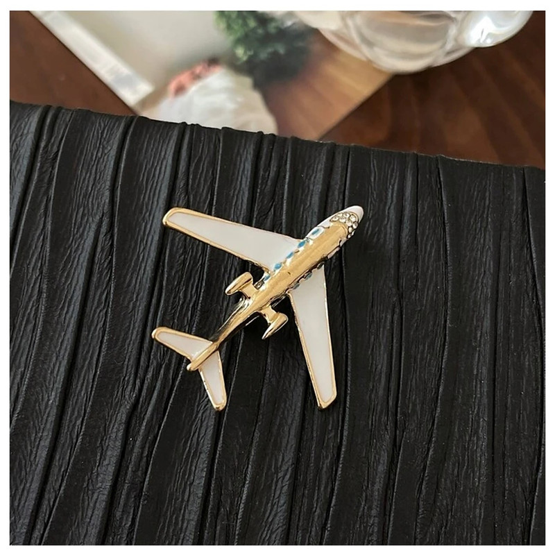 گل سینه زنانه مدل هواپیمای مسافری کد 382