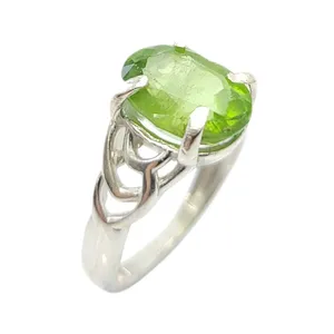 انگشتر نقره زنانه مدل زبرجد آفریقایی کد 525131