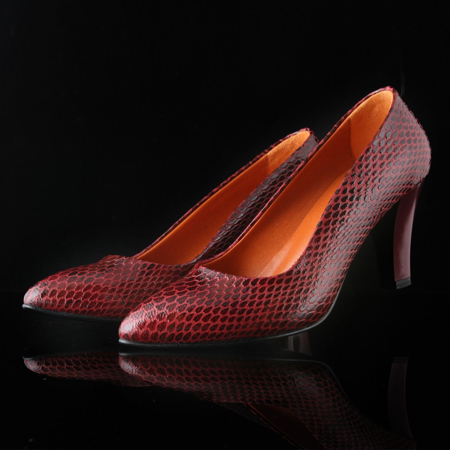 کفش زنانه چرم یلسان مدل  ژاکلین کد ZRK-ZKL-600-MRV -  - 4