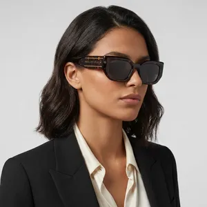 عینک آفتابی زنانه و مردانه ویفرر UV 400 فیلیپ پلین مدل PP066 H