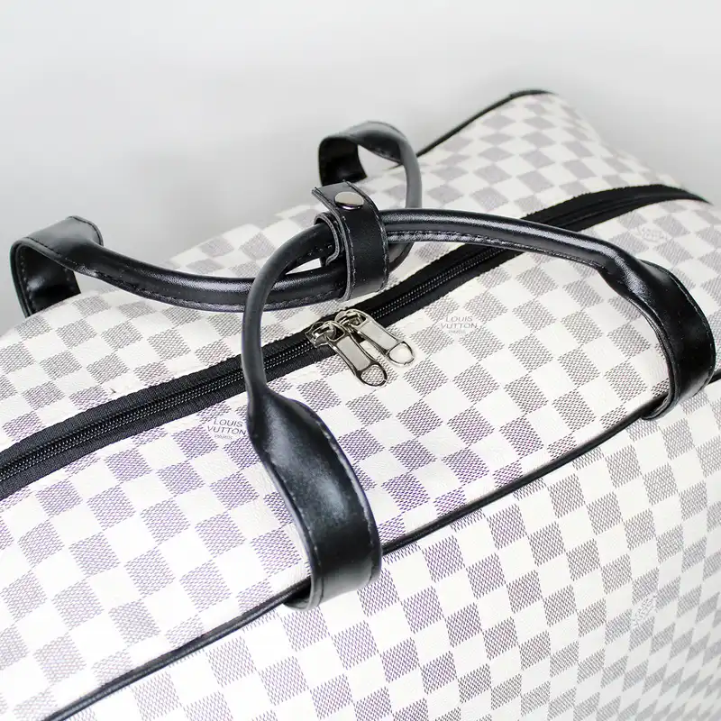 ساک چرخ دار مدل A-2696