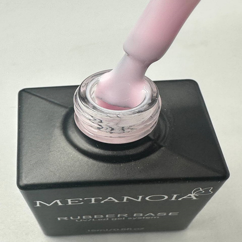 رابر بیس ناخن متانویا مدل MT03