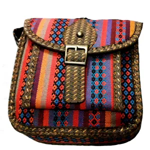 کیف رودوشی جاجیم کد A06