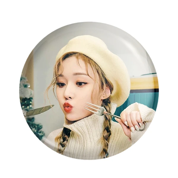 مگنت خندالو طرح وینتر گروه آسپا Aespa کد 12469