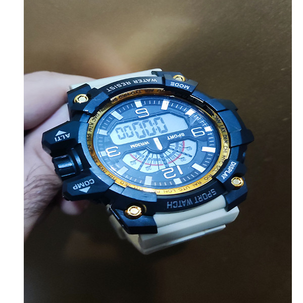 ساعت مچی دیجیتال مدل QW300
