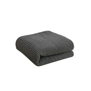 پتو مسافرتی 2 نفر فایپکو مدل کاملیا سایز 220x200 سانتی‌متر