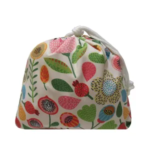 کیسه سبزی هوم اند لایف مدل روشنا طرح گل و برگ فانتزی کد M-400006